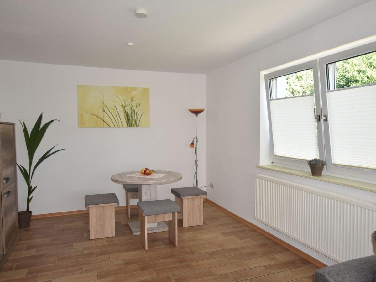 Modern Bungalow In Kroepelin With Garden Villa Ruang foto